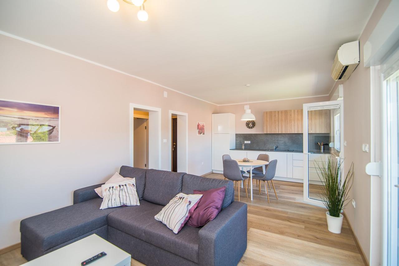 Apartment Lili Poreč Eksteriør bilde